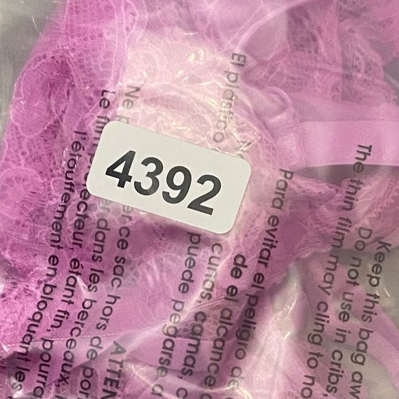 New! Victoria’s Secret Very Sexy Unlined Cutout Lace Bodysuit 4392 - Picture 7 of 7